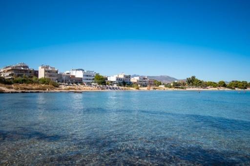 Lavish & Spacious Apt With Stunning Seaview, 10 Min Ath Airport أرتيميدا المظهر الخارجي الصورة